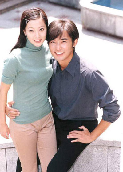 Vẻ đẹp trong trẻo một thời của Kim Hee Sun ảnh 4