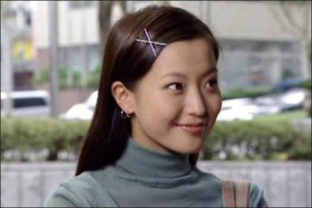 Vẻ đẹp trong trẻo một thời của Kim Hee Sun ảnh 6