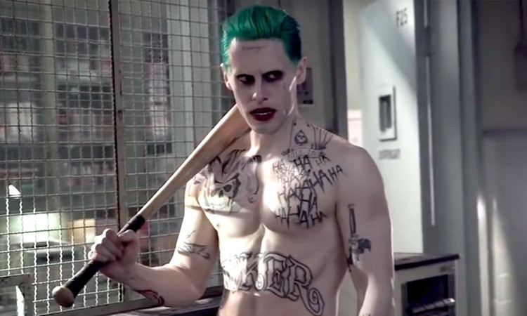 Jared Leto trong tạo hình Joker. Jared Leto trong tạo hình Joker.