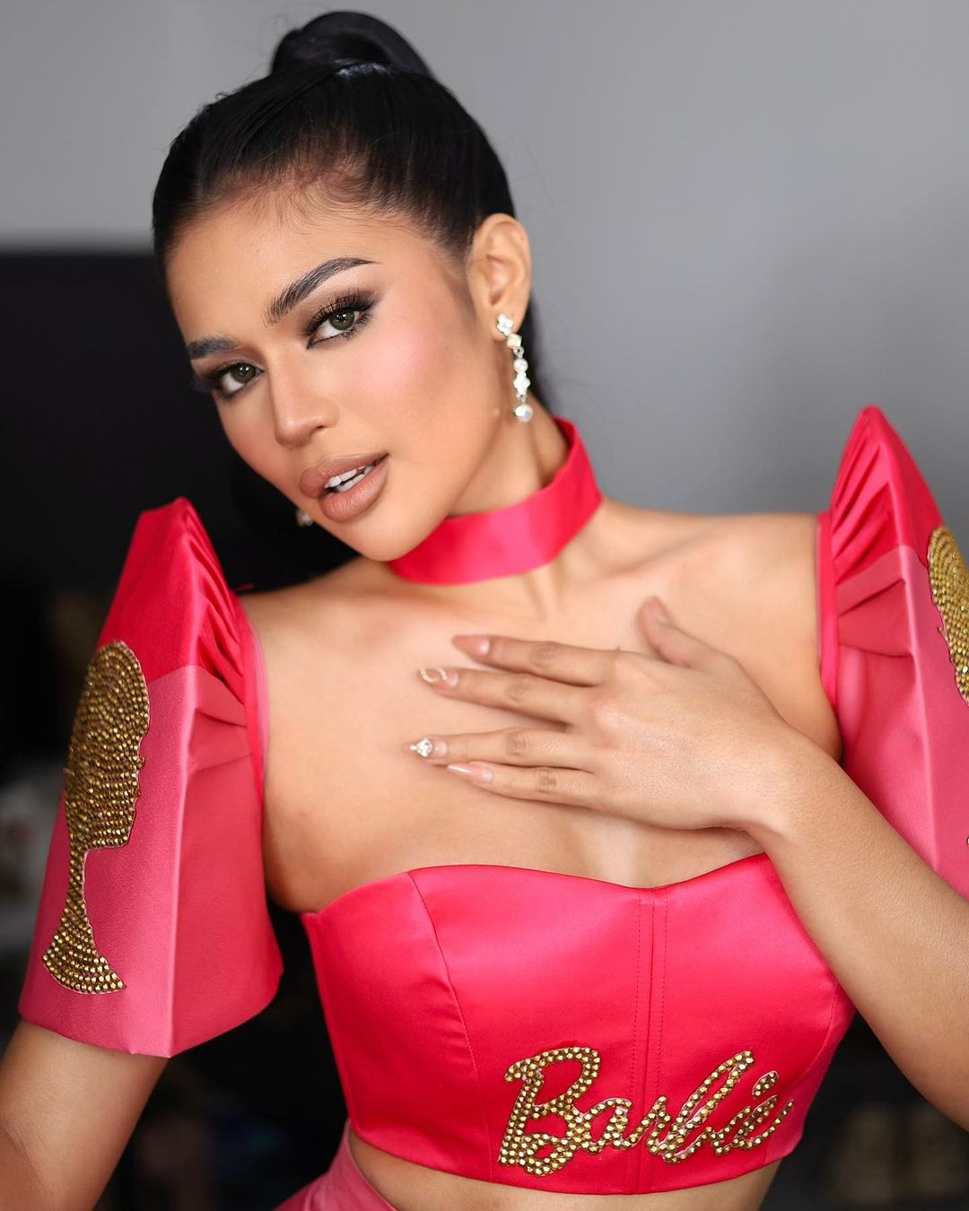 Fan sắc đẹp Philippines kỳ vọng Krishnah Gravidez sẽ mang về thành tích ấn tượng tiếp theo cho quốc gia này tại Miss Charm 2024.