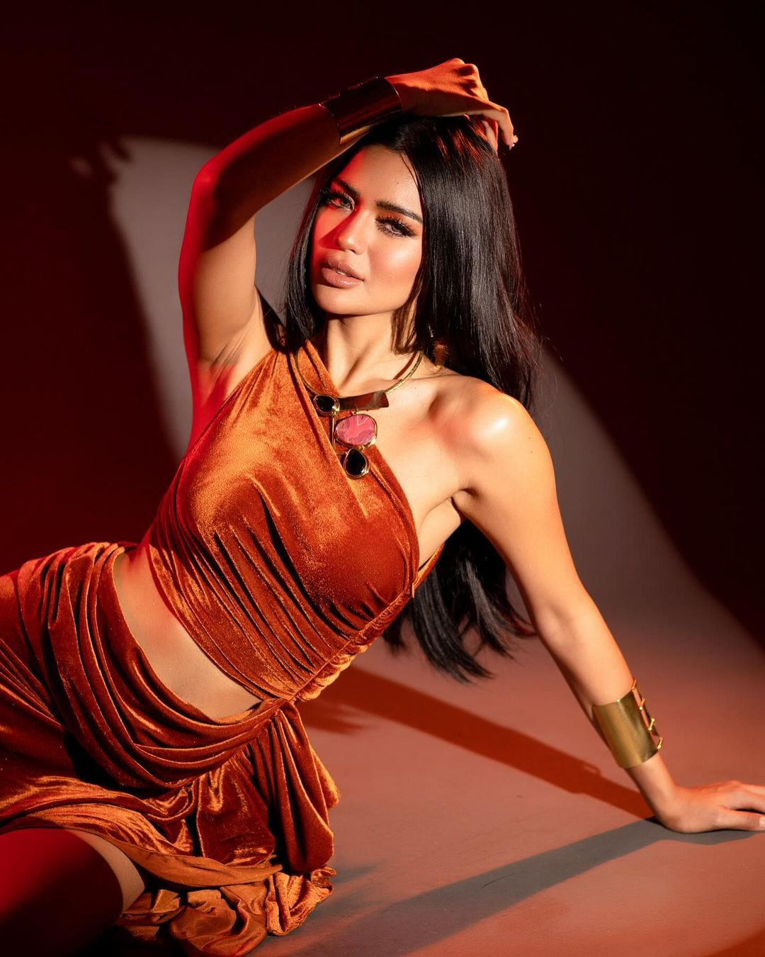 Năm 2023, đại diện Philippines tại Miss Charm là người đẹp Annabelle Mae McDonnell. Chung cuộc, cô giành ngôi Á hậu 1.