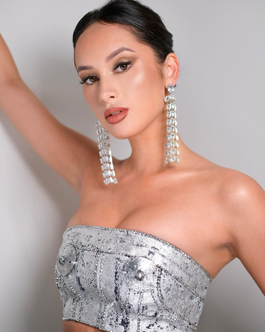 Phát biểu sau khi được bổ nhiệm, Franki Russell cho biết: "Tôi đã tập trung vào sự nghiệp diễn xuất nhiều hơn trong vài năm qua. Tôi cho rằng cơ hội không được dọn sẵn. Và bây giờ tôi đã biết tại sao nó dẫn tôi đến giây phút này. Hoa hậu Hoàn vũ New Zealand là định mệnh của tôi”.