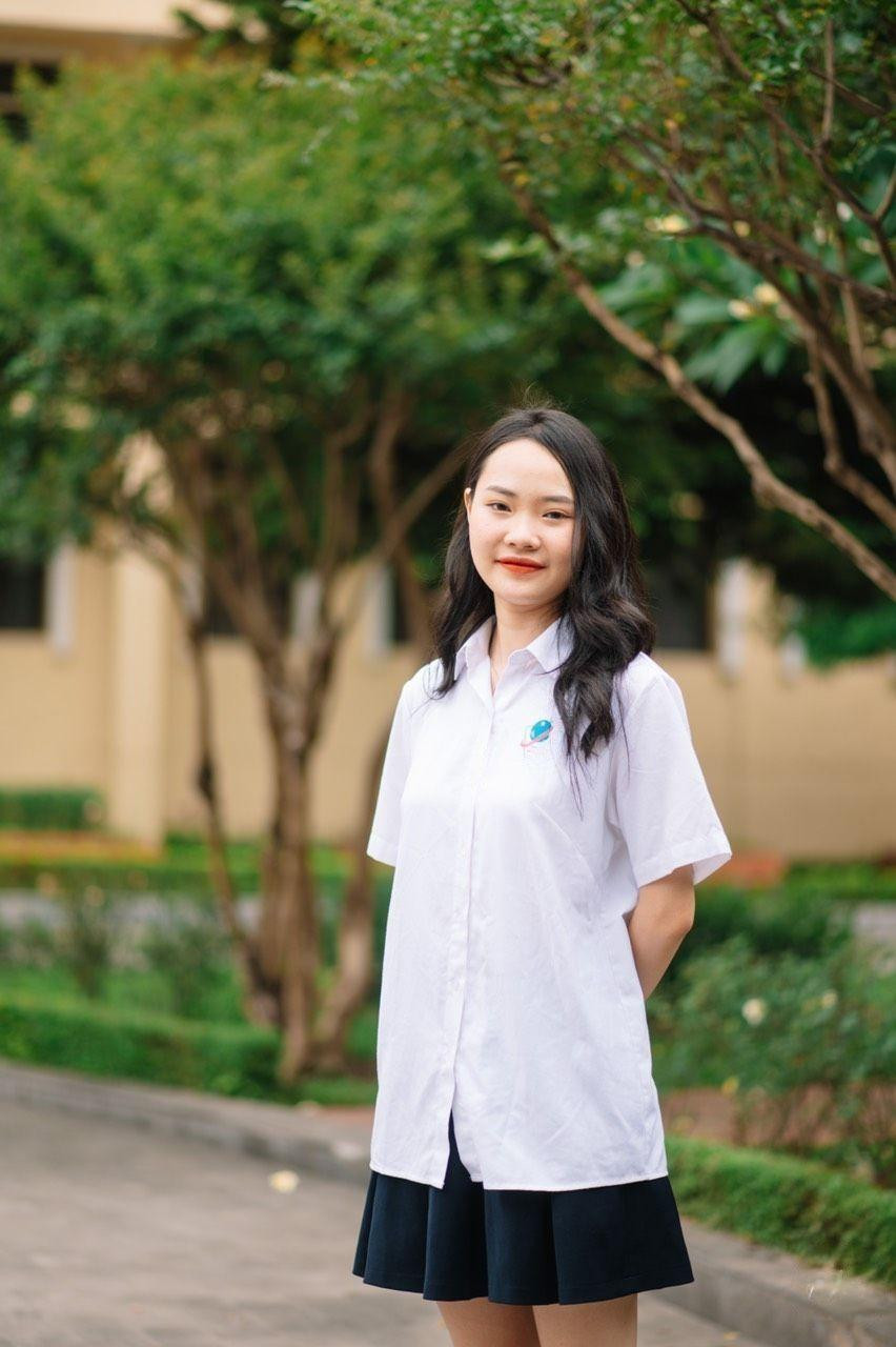 Nữ sinh Hà Thành với điểm IELTS 7.5 ấn tượng và chiều cao 'khủng' tại 'Hoa hậu Việt Nam 2022' ảnh 5