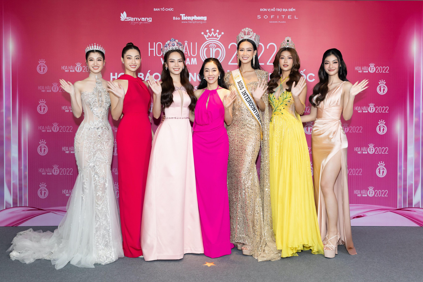 Dàn 'mỹ nhân' bậc nhất Việt Nam. Dàn 'mỹ nhân' bậc nhất Việt Nam.