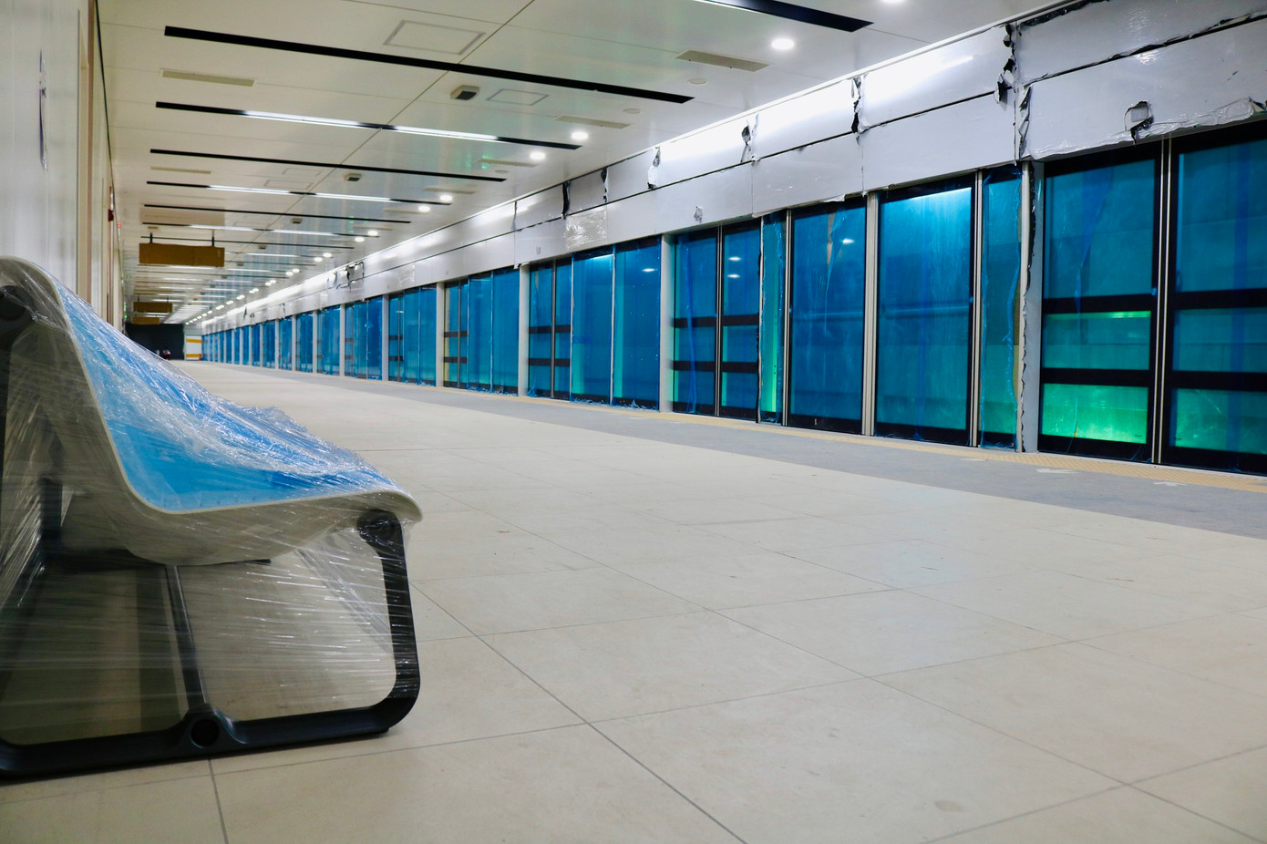 Khu vực tầng 2 và tầng 4 của nhà ga là nơi tàu dừng, đỗ để đón, trả khách.