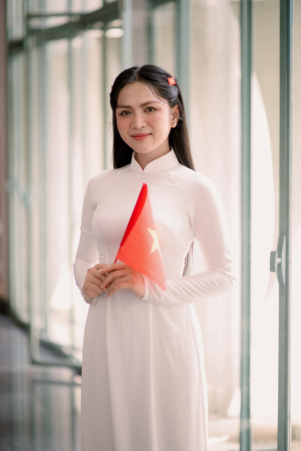 Ca sĩ Duyên Quỳnh. Ca sĩ Duyên Quỳnh.