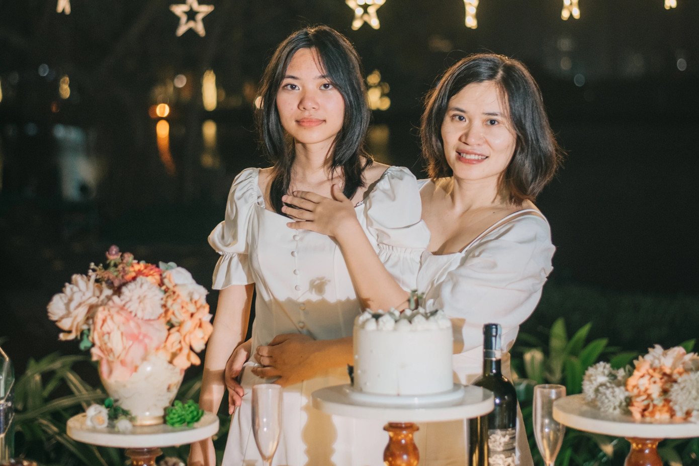 Kiều Hà Trang và mẹ. Ảnh: NVCC