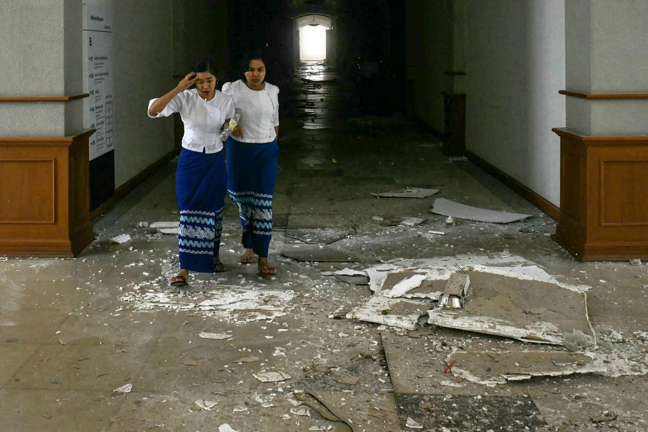 Bảo tàng Quốc gia ở Naypyidaw của Myanmar bị hư hỏng sau động đất. Ảnh: Getty.