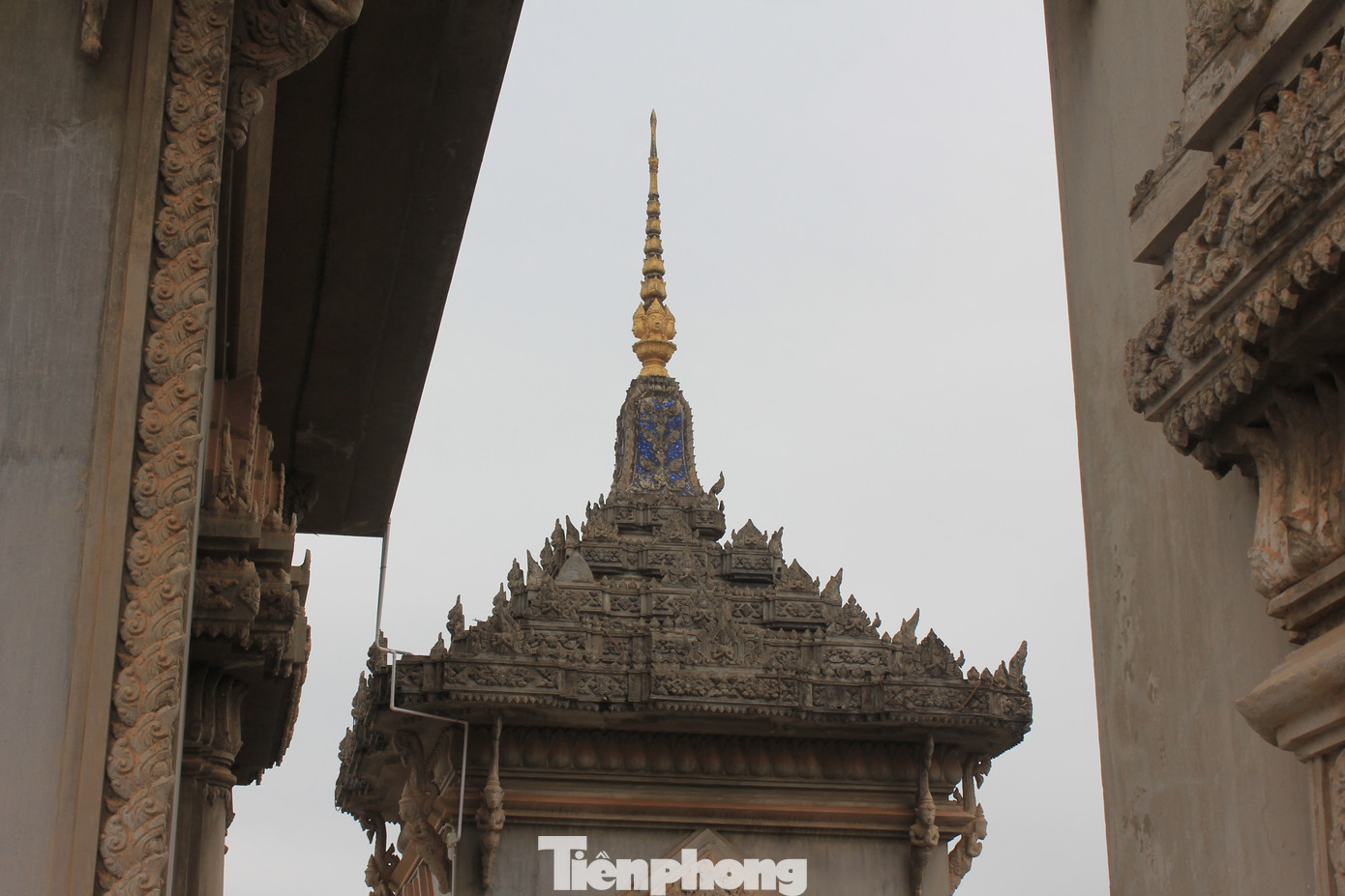 Cho đến nay Patuxay vẫn chưa thực sự hoàn thiện sau nhiều lần xây dựng dang dở do thiếu kinh phí và nhiều lý do khác. Cho đến nay Patuxay vẫn chưa thực sự hoàn thiện sau nhiều lần xây dựng dang dở do thiếu kinh phí và nhiều lý do khác.