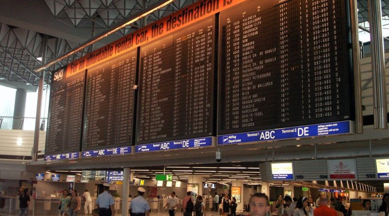 Cuộc đình công ngày 10/3 tại 11 sân bay lớn của Đức đe dọa hủy hơn 3.400 chuyến bay và ảnh hưởng đến 510.000 hành khách. Ảnh: TTW. Cuộc đình công ngày 10/3 tại 11 sân bay lớn của Đức đe dọa hủy hơn 3.400 chuyến bay và ảnh hưởng đến 510.000 hành khách. Ảnh: TTW.