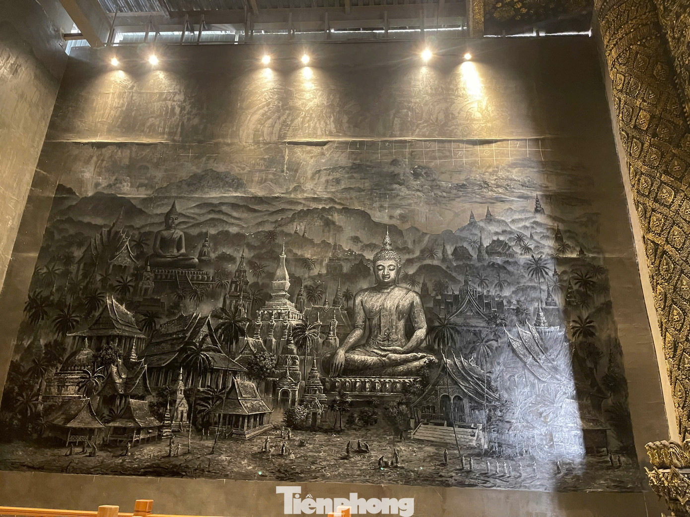 Đây là một khu phức hợp gồm văn phòng, không gian triển lãm văn hóa - nghệ thuật, tòa nhà đa năng và tòa nhà trưng bày các tác phẩm chạm khắc cũng như tranh gỗ.