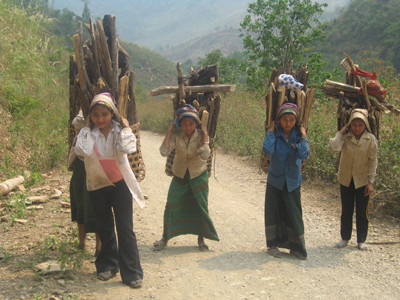 Người dân miền tây xứ Nghệ