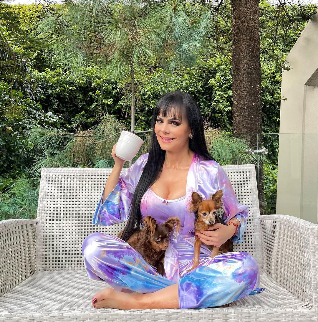 Hiện tại, Maribel Guardia có cuộc sống thảnh thơi ở tuổi 64. Bà làm bạn với chó mèo và còn tham gia ca hát. Maribel Guardia sinh năm 1959, là người mẫu, ca sĩ và nữ diễn viên truyền hình người Costa Rica và Mexico.