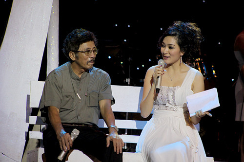 Những hoa hậu, á hậu đắt show làm MC ảnh 2