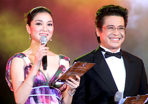 Những hoa hậu, á hậu đắt show làm MC ảnh 3