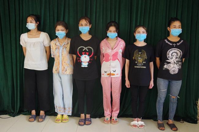 6 cô gái có ý định xuất cảnh trái phép sang Lào.
