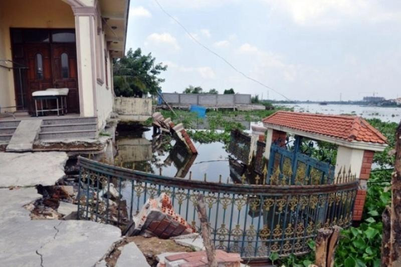 Vị trí sạt lở đặc biệt nguy hiểm tại phường Hiệp Bình Phước (TP Thủ Đức) Vị trí sạt lở đặc biệt nguy hiểm tại phường Hiệp Bình Phước (TP Thủ Đức)