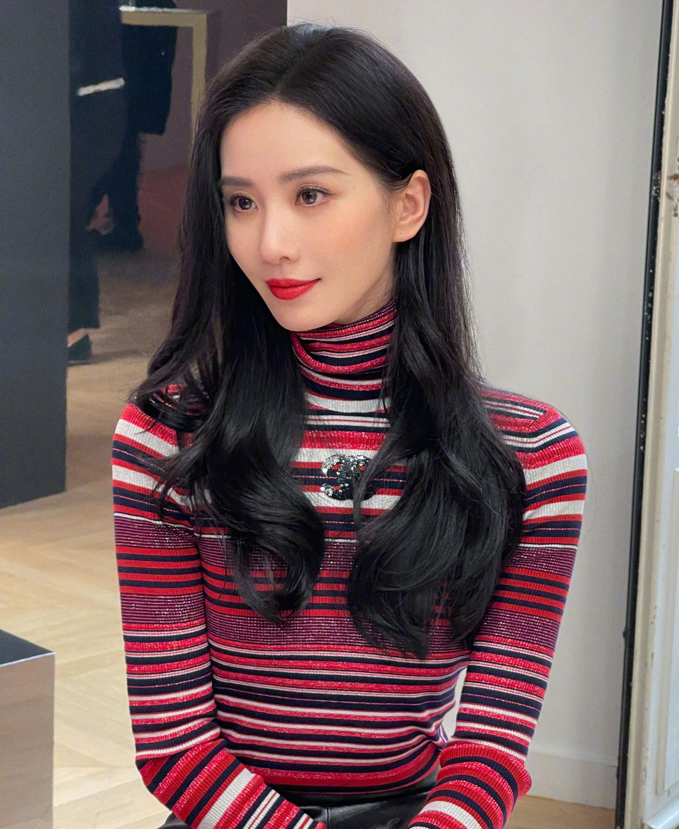 Lưu Thi Thi bị đánh giá là danh tiếng kém nhất trong nhóm tiểu hoa đán sinh sau năm 1985 gồm Triệu Lệ Dĩnh, Dương Mịch, Angelababy, Đường Yên, Lưu Diệc Phi.