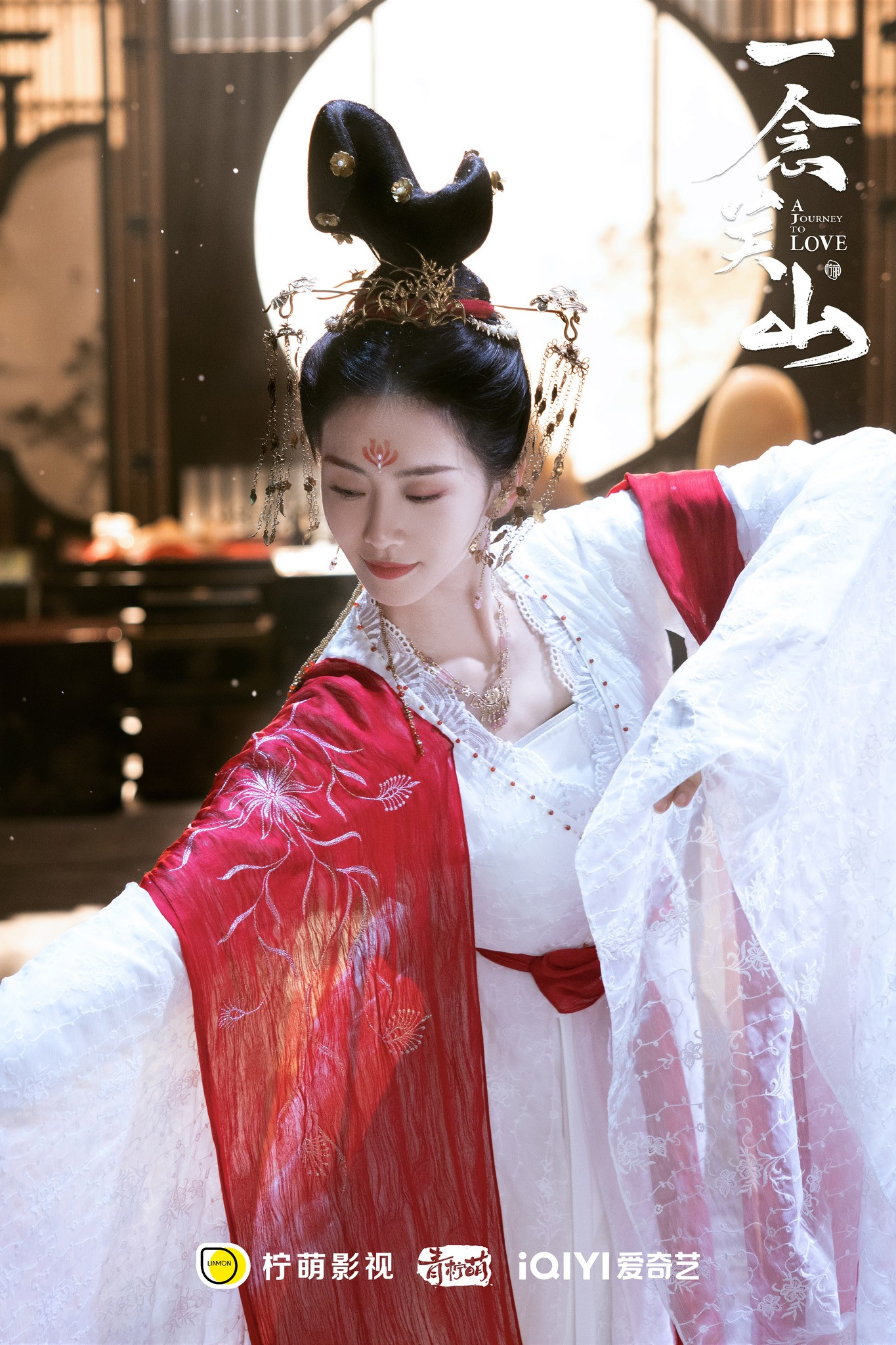 Lưu Thi Thi được khen ngợi trẻ hơn tuổi 36, diễn ăn ý với đàn em Lưu Vũ Ninh.