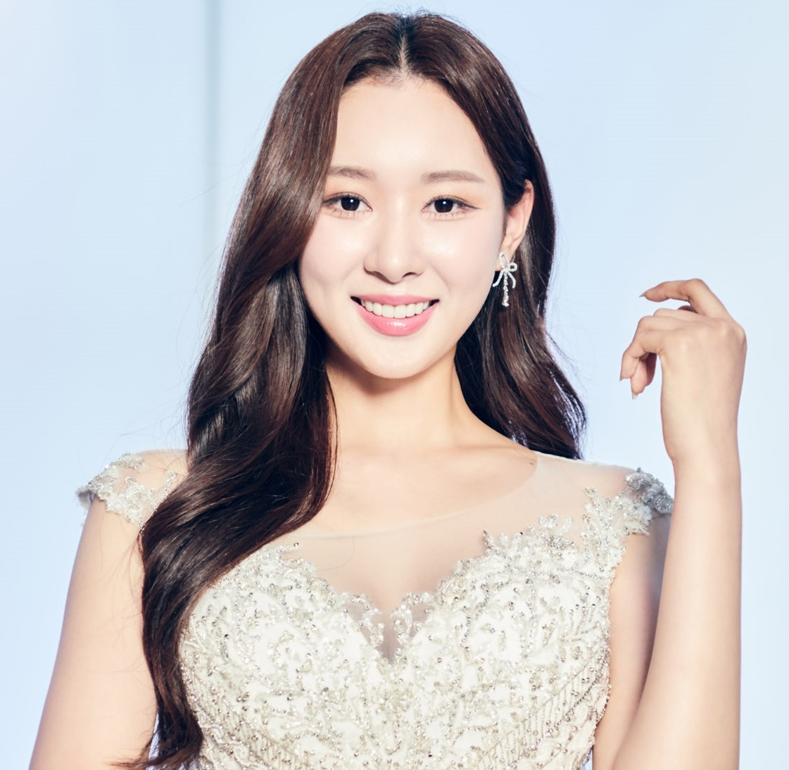 Vóc dáng nổi bật của Choi Chae Won, cô đang học ngành Thiết kế đồ họa tại Đại học Boston, Mỹ. Vóc dáng nổi bật của Choi Chae Won, cô đang học ngành Thiết kế đồ họa tại Đại học Boston, Mỹ.