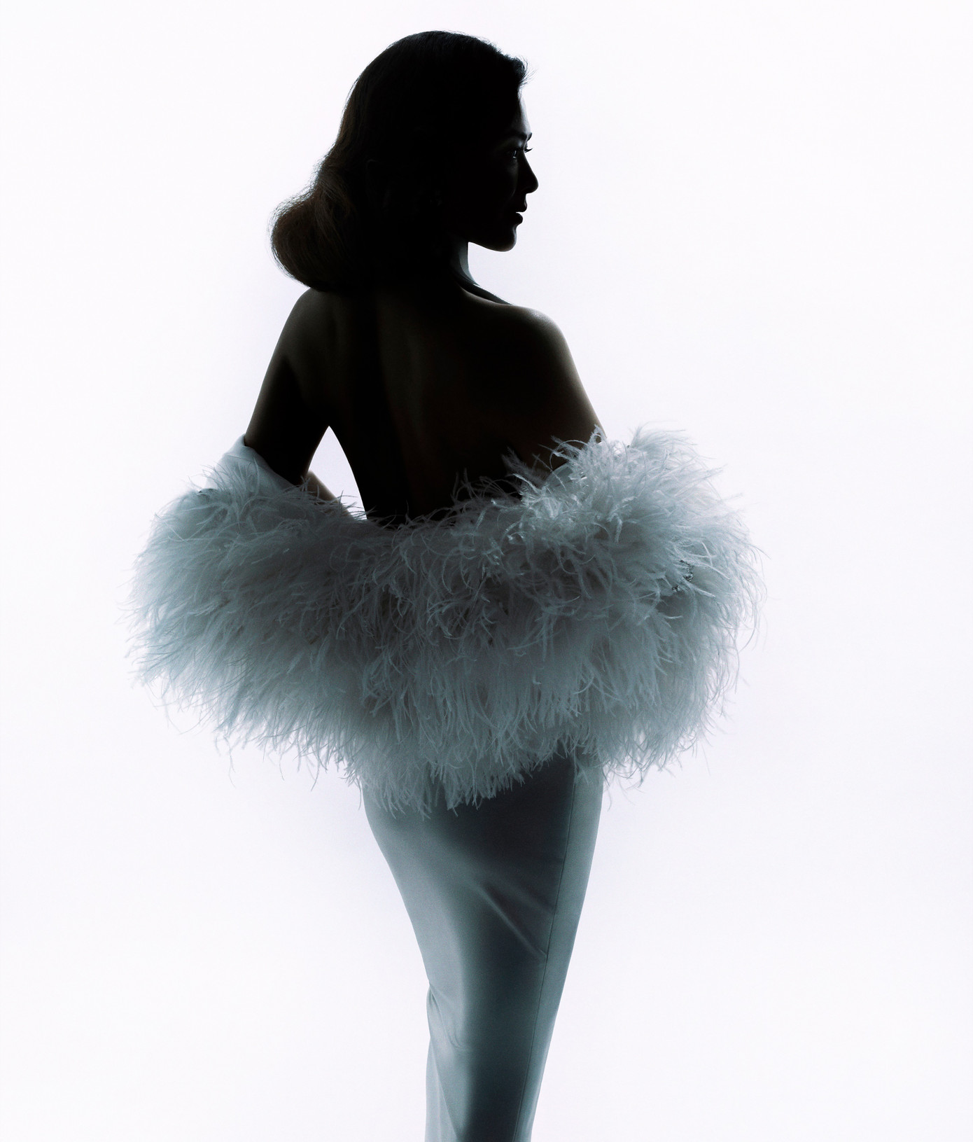 Vóc dáng thon gọn, quyến rũ của Quan Chi Lâm khiến nhiều người ngưỡng mộ. Vóc dáng thon gọn, quyến rũ của Quan Chi Lâm khiến nhiều người ngưỡng mộ.