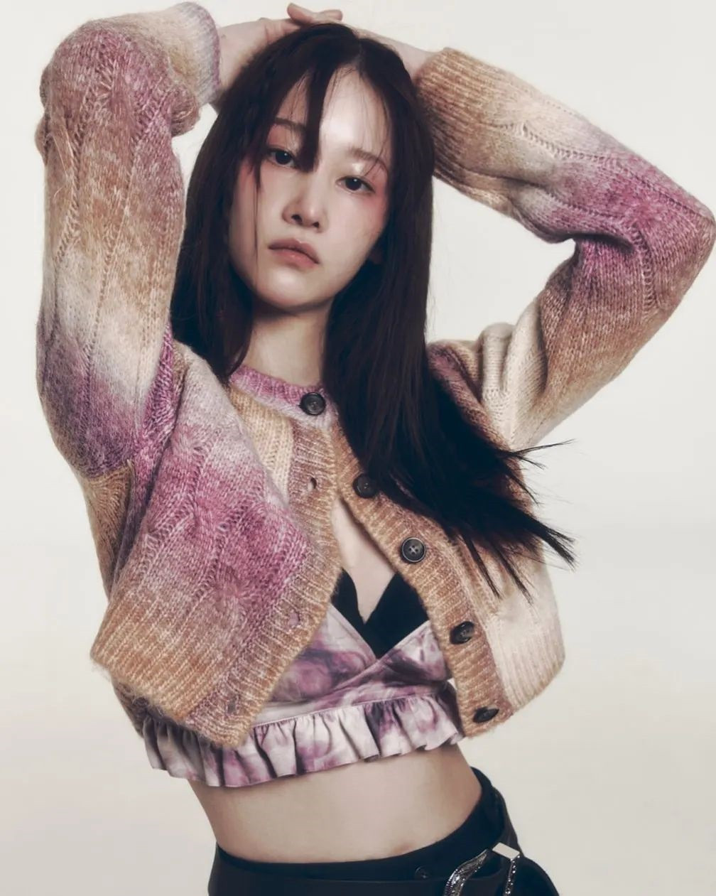 Từ vai diễn nữ sinh viên tự do bí ẩn trong Burning, phù thủy trong The Call, nữ sát thủ trong Money Heist bản Hàn và đến vai kẻ báo thù trong Ballerina, Jeon Jong Seo luôn thể hiện tốt mỗi nhân vật, là điểm sáng của phim, dù có thể cô chỉ đóng vai phụ. Từ vai diễn nữ sinh viên tự do bí ẩn trong Burning, phù thủy trong The Call, nữ sát thủ trong Money Heist bản Hàn và đến vai kẻ báo thù trong Ballerina, Jeon Jong Seo luôn thể hiện tốt mỗi nhân vật, là điểm sáng của phim, dù có thể cô chỉ đóng vai phụ.