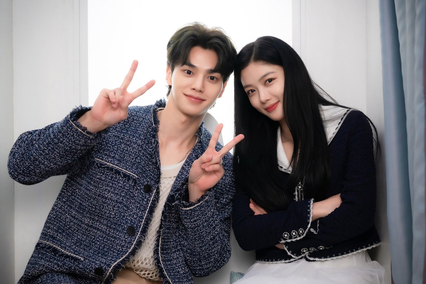 Song Kang bị cho là thắng không thuyết phục, được đài SBS ưu ái.