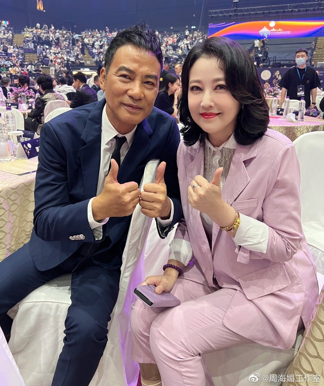 QQ bình luận Châu Hải My không có nỗi lo về kinh tế. Nữ diễn viên sở hữu vài bất động sản, cổ phiếu, trị giá lên tới 70 triệu USD. Nhờ giữ được ngoại hình đẹp, trẻ trung hơn tuổi, đến nay Châu Hải My vẫn đắt show, nhận được nhiều lời mời tham dự sự kiện. Nữ diễn viên cũng đóng các vai phụ khi cảm thấy hứng thú để đỡ nhớ nghề.