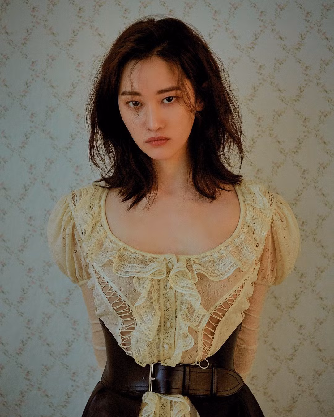 Từ vai diễn nữ sinh viên tự do bí ẩn trong Burning, phù thủy trong The Call, nữ sát thủ trong Money Heist bản Hàn và đến vai kẻ báo thù trong Ballerina, Jeon Jong Seo luôn thể hiện tốt mỗi nhân vật, là điểm sáng của phim, dù có thể cô chỉ đóng vai phụ.