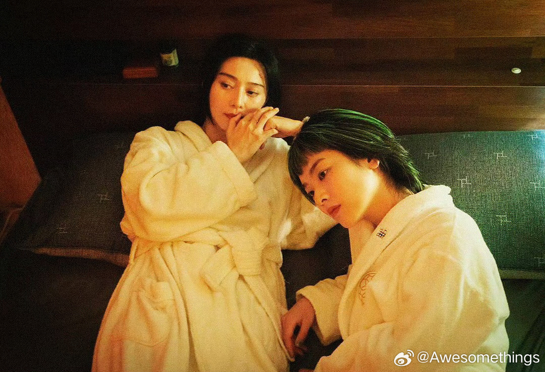 Phạm Băng Băng tới Hàn Quốc để hồi sinh sự nghiệp diễn xuất. Cô không ngần ngại đóng cảnh nóng đồng tính.