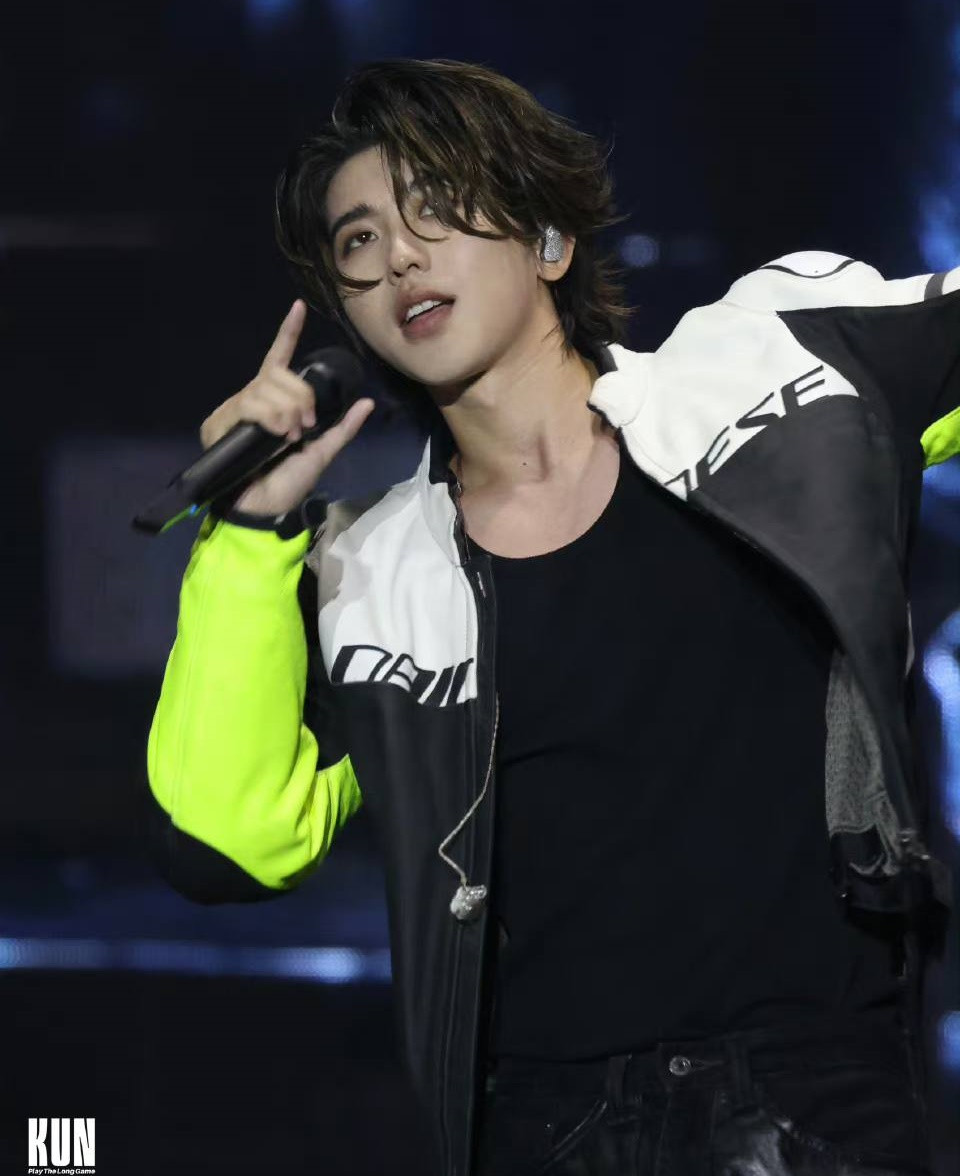 Thái Từ Khôn vẫn bị tẩy chay dù chỉ hoạt động tại thị trường nước ngoài.