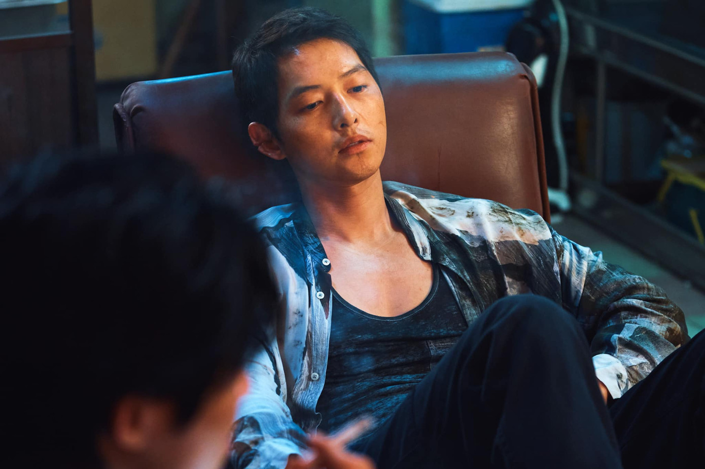 Song Joong Ki chịu khó vào nhiều dạng vai khác nhau, nhưng diễn xuất vẫn chưa được cải thiện. Song Joong Ki chịu khó vào nhiều dạng vai khác nhau, nhưng diễn xuất vẫn chưa được cải thiện.