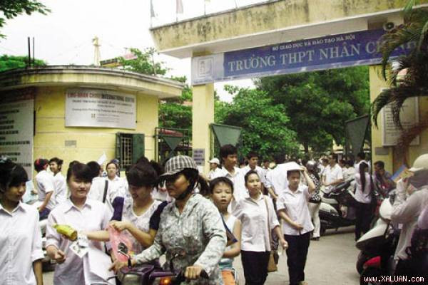 Tỷ lệ học sinh thi vào lớp 10 năm học 2015-2016 tăng đột biến một phần nguyên nhân do phụ huynh lựa chọn “năm đẹp” để sinh con (ảnh minh họa). Ảnh: Q.Anh