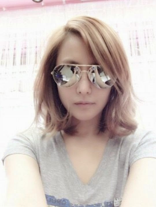 4 mỹ nhân Hàn bị chê tơi tả vì chụp hình "tự sướng" ảnh 19