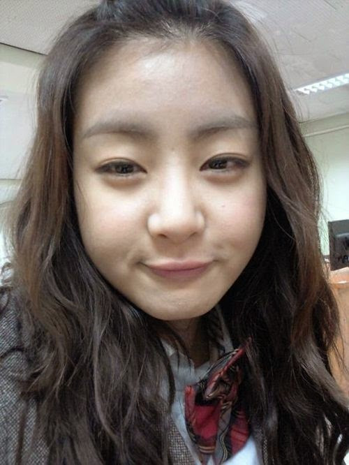 4 mỹ nhân Hàn bị chê tơi tả vì chụp hình "tự sướng" ảnh 7