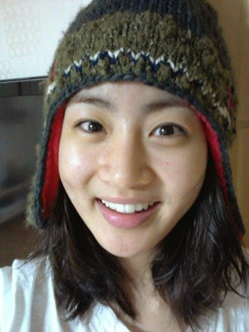 4 mỹ nhân Hàn bị chê tơi tả vì chụp hình "tự sướng" ảnh 10