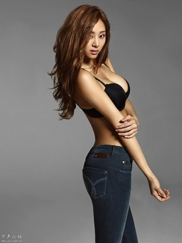 Top 16 mỹ nhân Kpop vô cùng bốc lửa ảnh 15