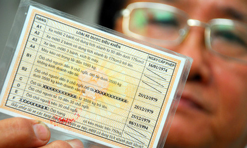 Công tác đào tạo, cấp giấy phép lái xe đang được đổi mới. Ảnh:Xuân Hoa. giaypheplaixe-1414460559-490x2-2448-5115