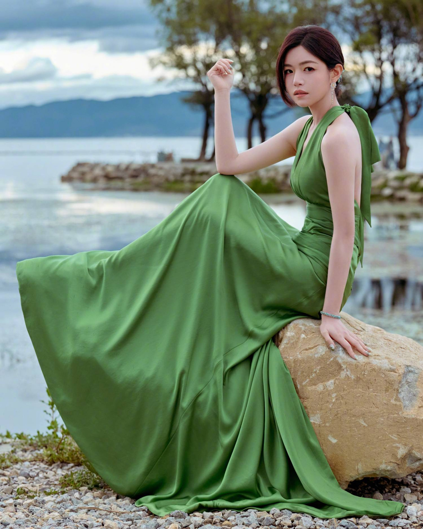 Trần Nghiên Hy gây sốt với bộ ảnh khoe nhan sắc thăng hạng sau ly hôn. Ảnh: Weibo.