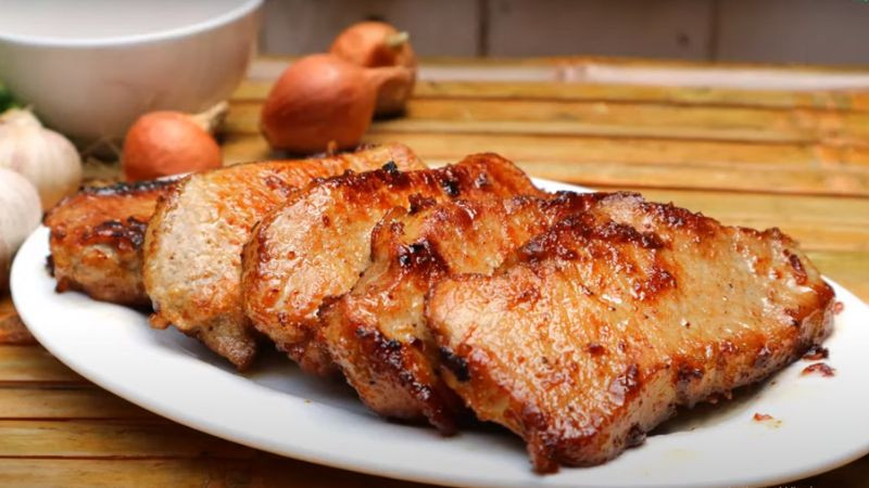 Thịt má đào lợn rất tốt cho sức khỏe. Ảnh minh họa: Internet Thịt má đào lợn rất tốt cho sức khỏe. Ảnh minh họa: Internet