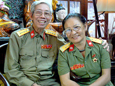 Vợ chồng nhạc sĩ Thuận Yến (ảnh do gia đình cung cấp)