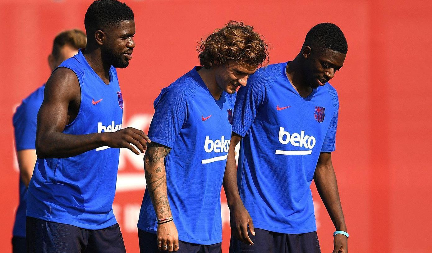 Bộ ba Samuel Umtiti, Griezmann và Dembele Bộ ba Samuel Umtiti, Griezmann và Dembele