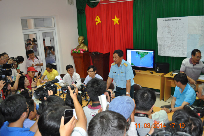 TRỰC TIẾP: Dò được tín hiệu Boeing mất tích ảnh 4