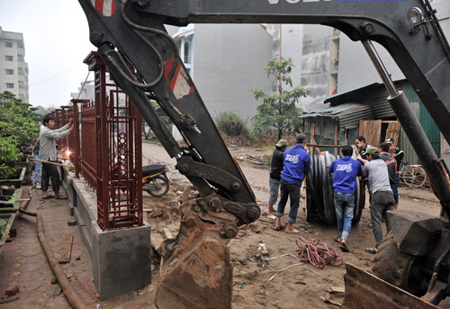 Quận Bắc Từ Liêm dùng nhà tái định cư làm trụ sở tạm ảnh 5