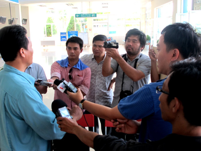 TRỰC TIẾP: Máy bay Malaysia vẫn mất tích bí ẩn ảnh 20