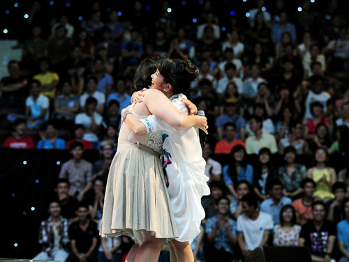 Hồng Nhung được Mr Đàm phong là 