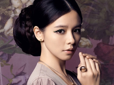 Diễn viên/ ca sĩ Từ Nhược Tuyên