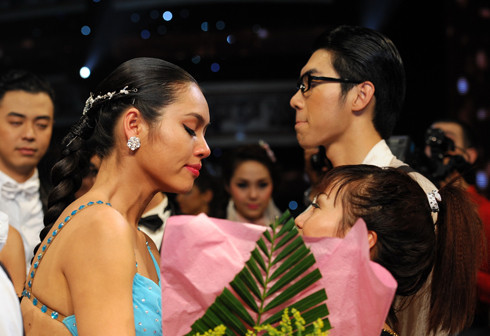 Hoàng My ngậm ngùi dừng cuộc chơi