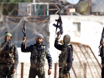 Các tay súng nổi dậy ở Syria sẽ được Mỹ trang bị vũ khí sát thương. Ảnh: Bulent Kilic