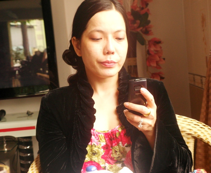 Nữ phó phòng Trần Hồng Ly